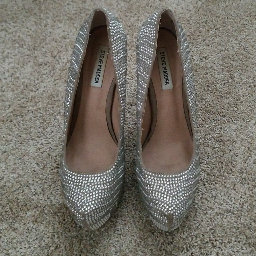 Steve Madden Glitter Platform Heels